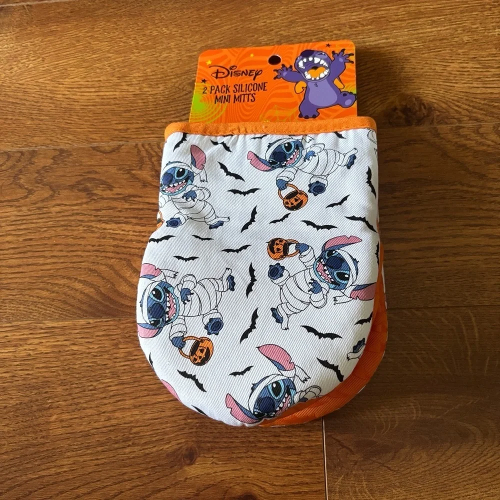 Disney Stitch Halloween 2 pack silicone mini mitts